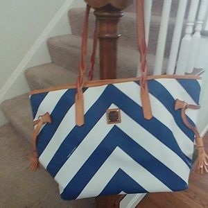 Dooney & Bourke handbag